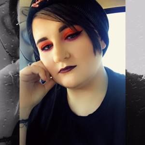 Meet your Posher, Karina